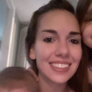 Meet your Posher, Tara